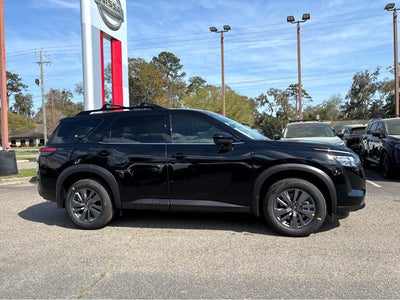 2026 Nissan Pathfinder SV