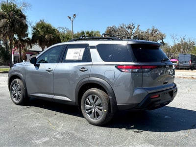 2026 Nissan Pathfinder SV