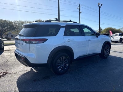 2026 Nissan Pathfinder SV