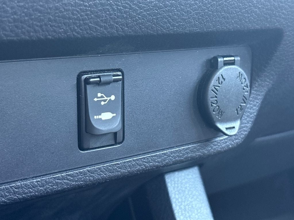2016 Toyota Tacoma SR