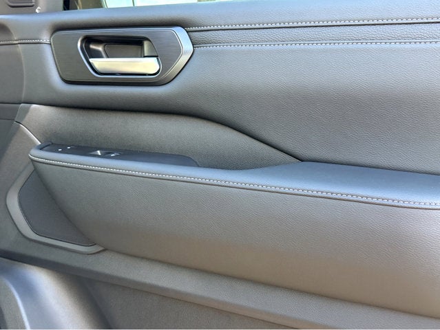 2026 Nissan Armada SV