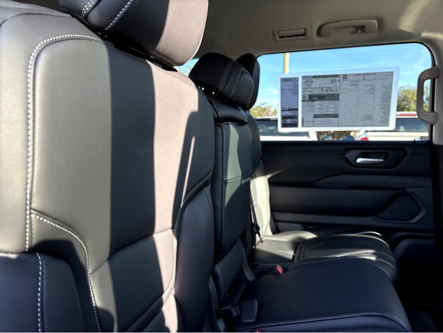 2026 Nissan Armada SV