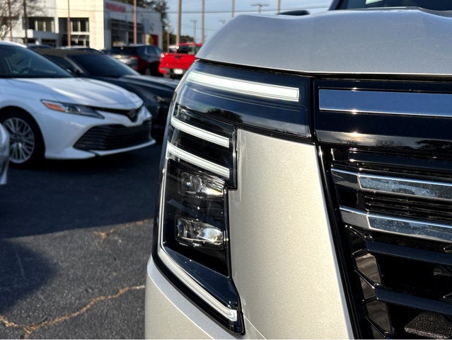 2026 Nissan Armada SV