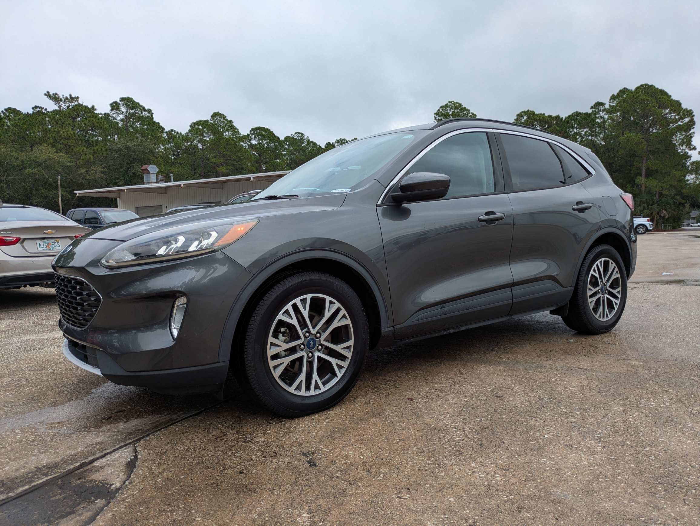 2020 Ford Escape SEL