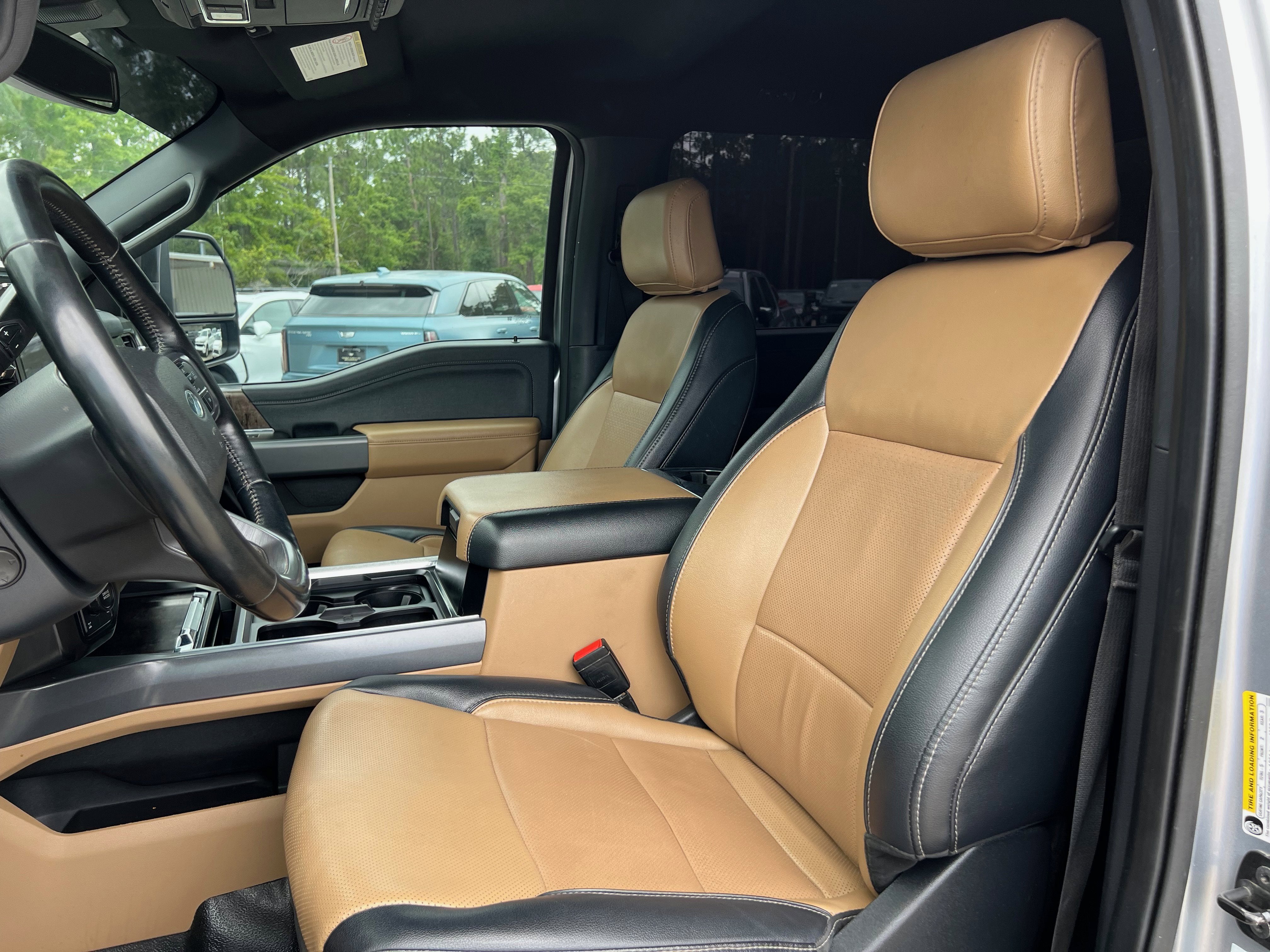 2024 Ford Super Duty F-350 SRW LARIAT