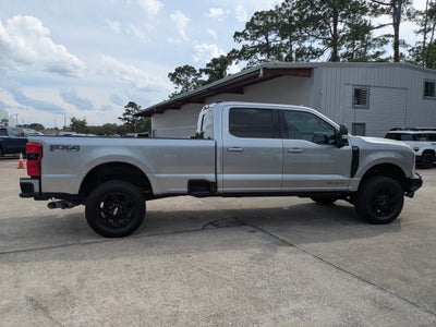 2024 Ford Super Duty F-350 SRW LARIAT