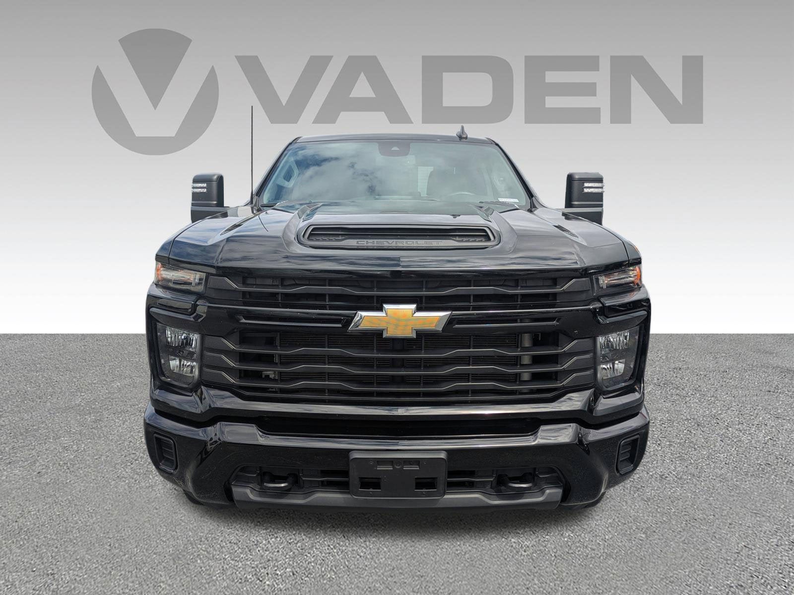 2024 Chevrolet Silverado 2500HD Custom