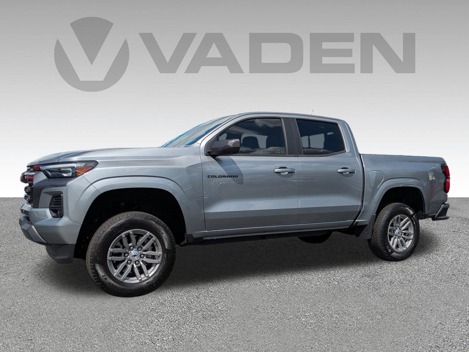 2024 Chevrolet Colorado 2WD LT