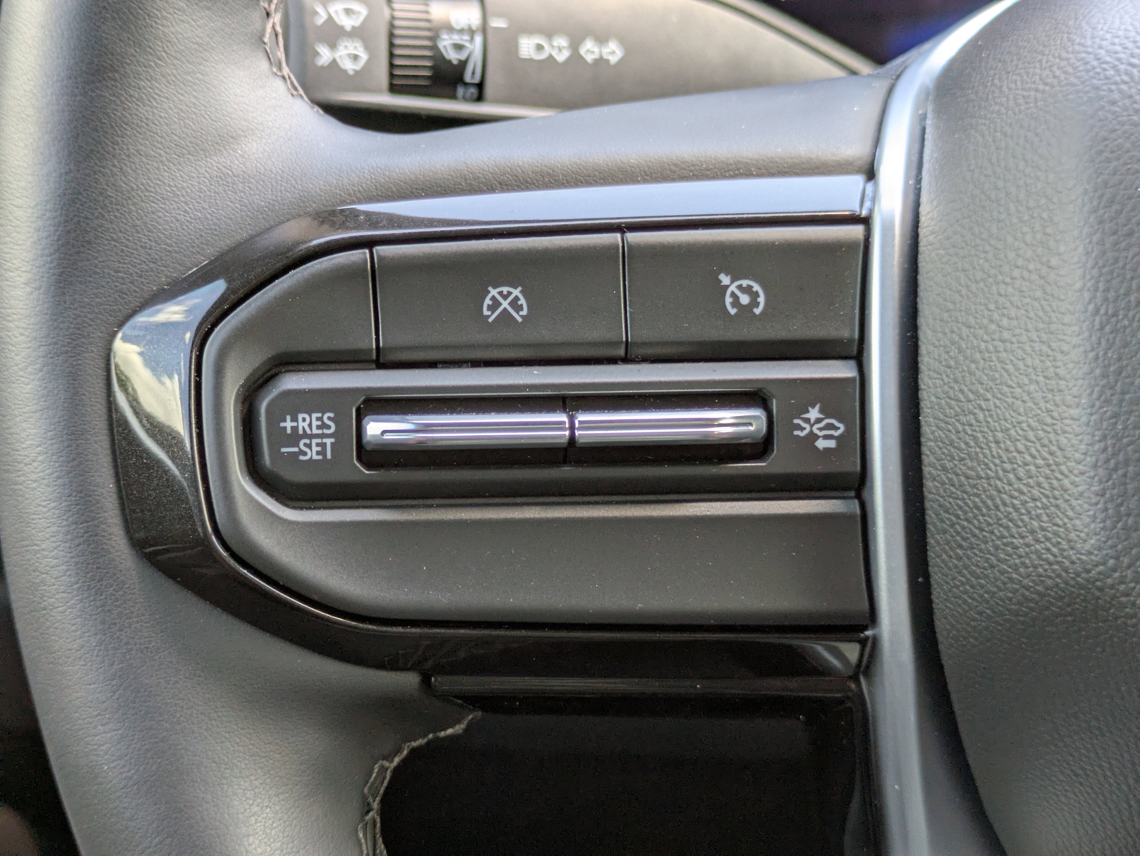 2024 Chevrolet Colorado 2WD LT