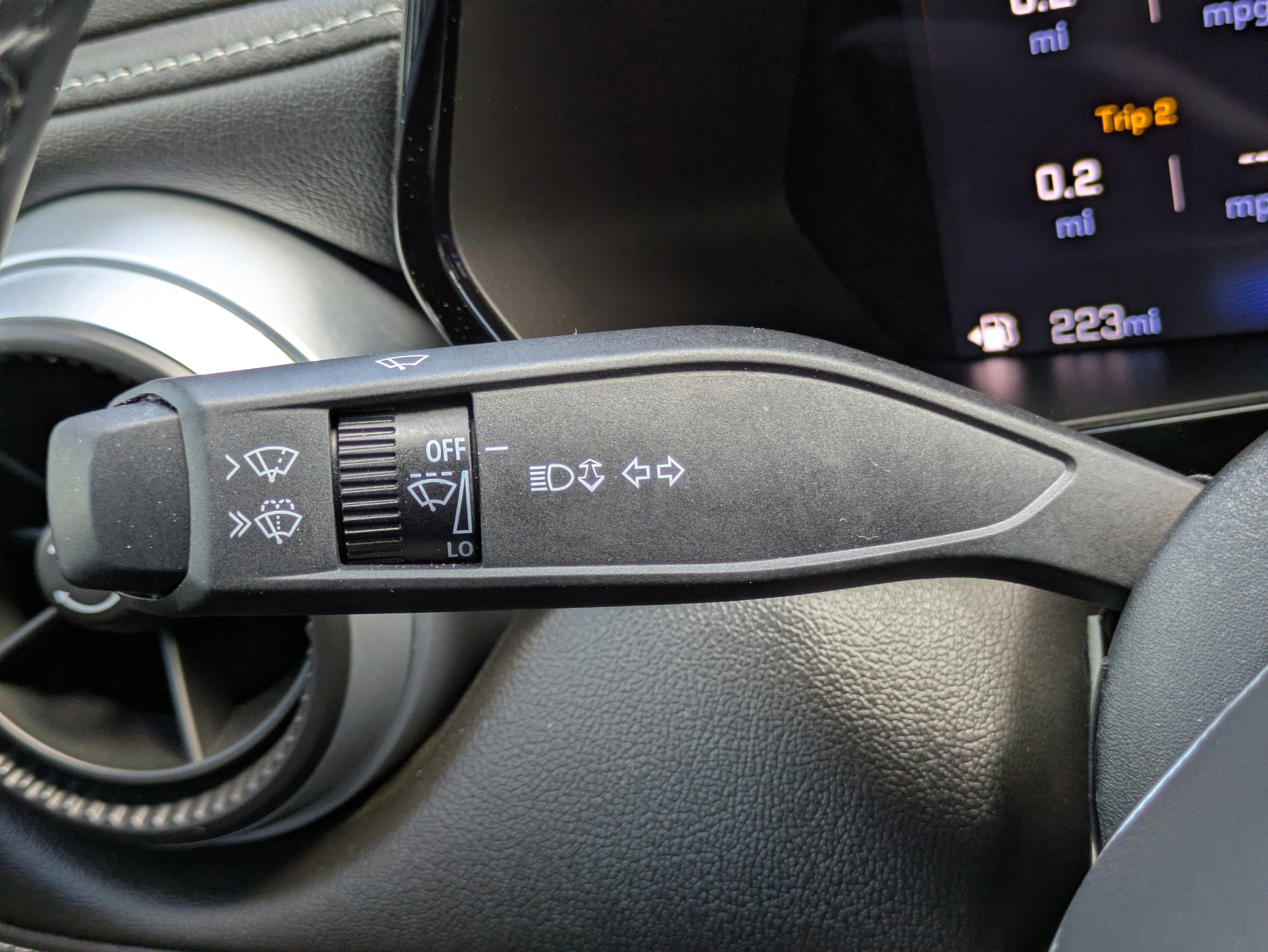 2024 Chevrolet Colorado 2WD LT