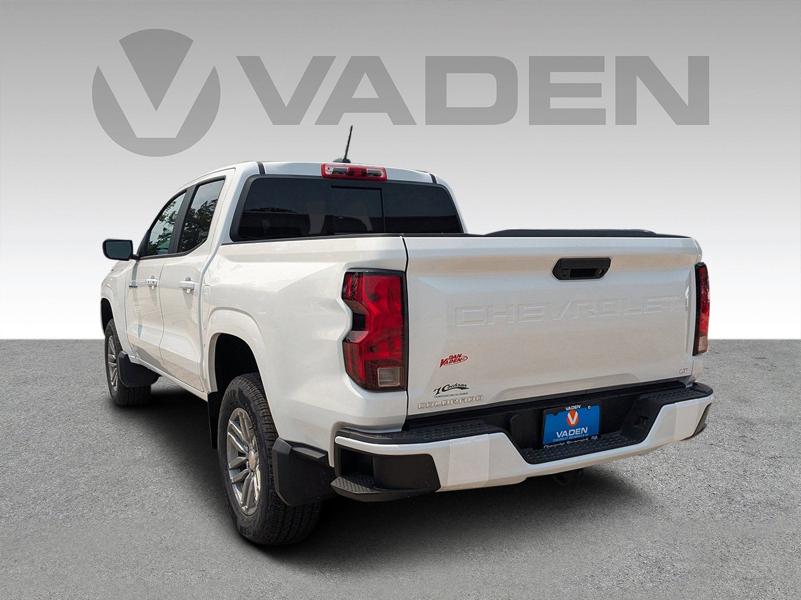 2024 Chevrolet Colorado 2WD LT