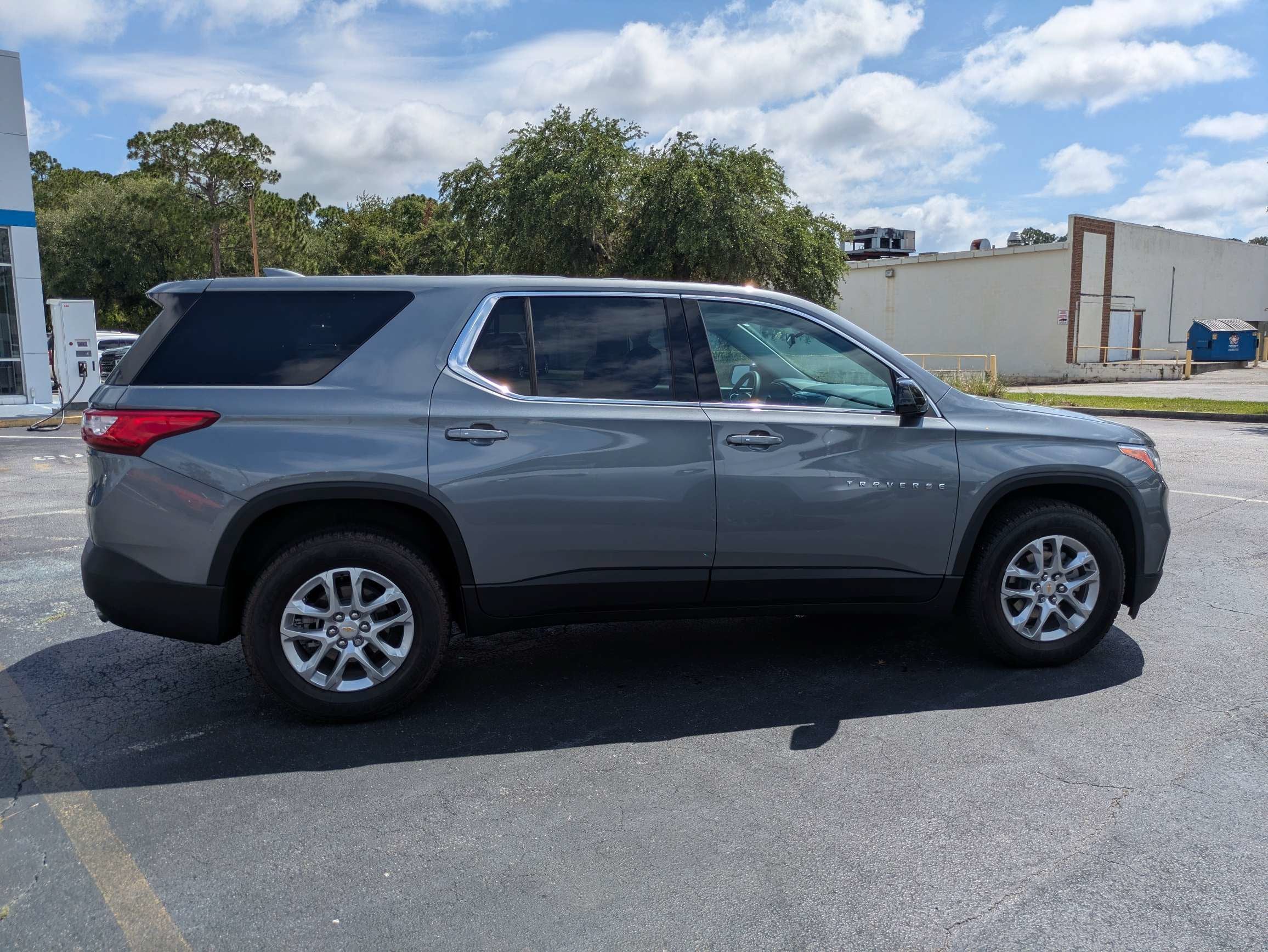 2020 Chevrolet Traverse LS