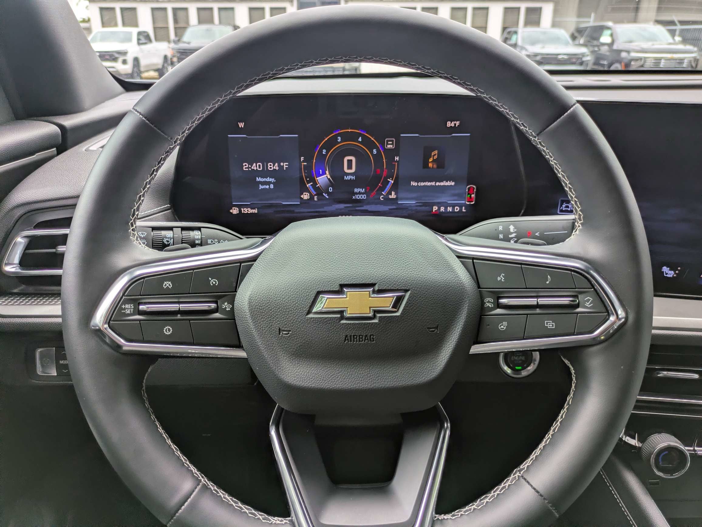 2025 Chevrolet Traverse FWD LT