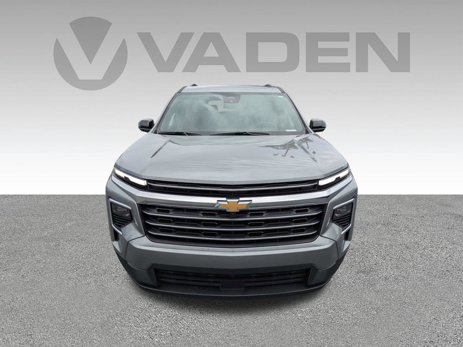 2025 Chevrolet Traverse FWD LT