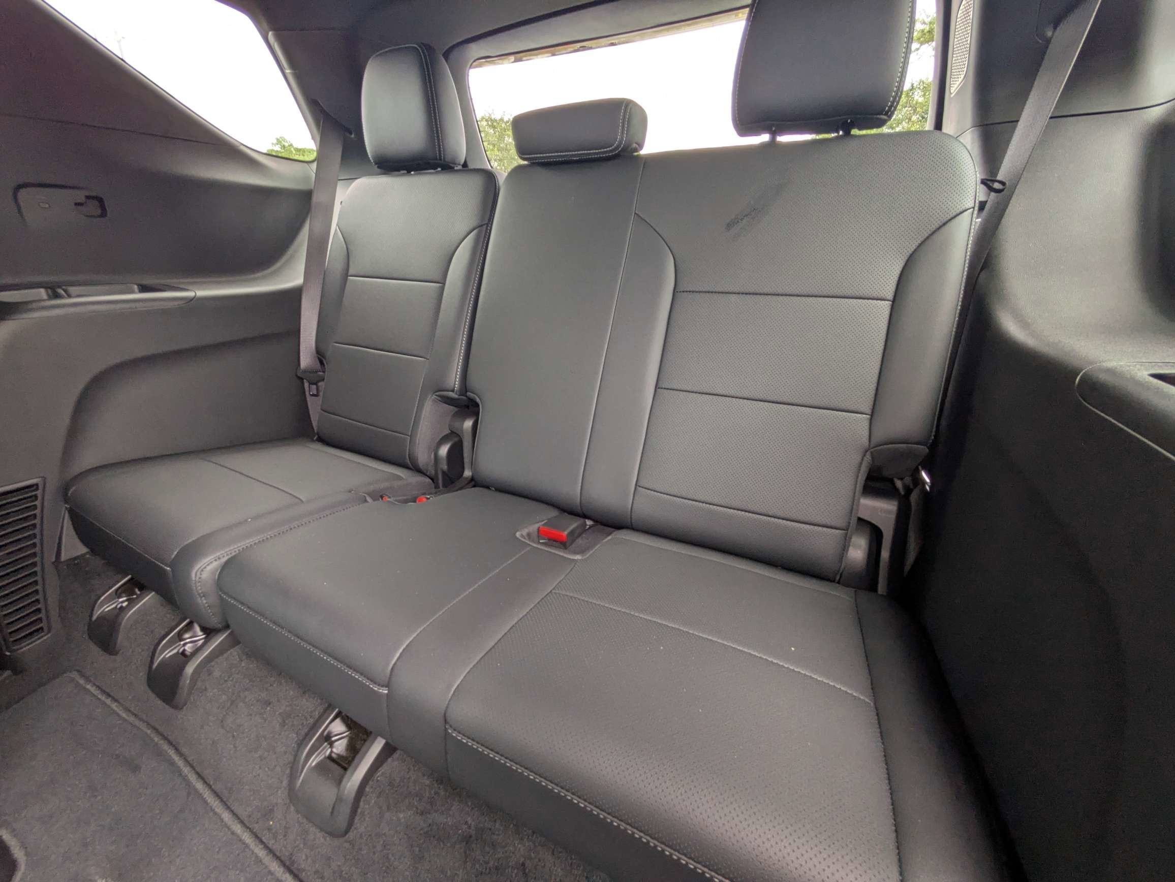 2025 Chevrolet Traverse FWD LT