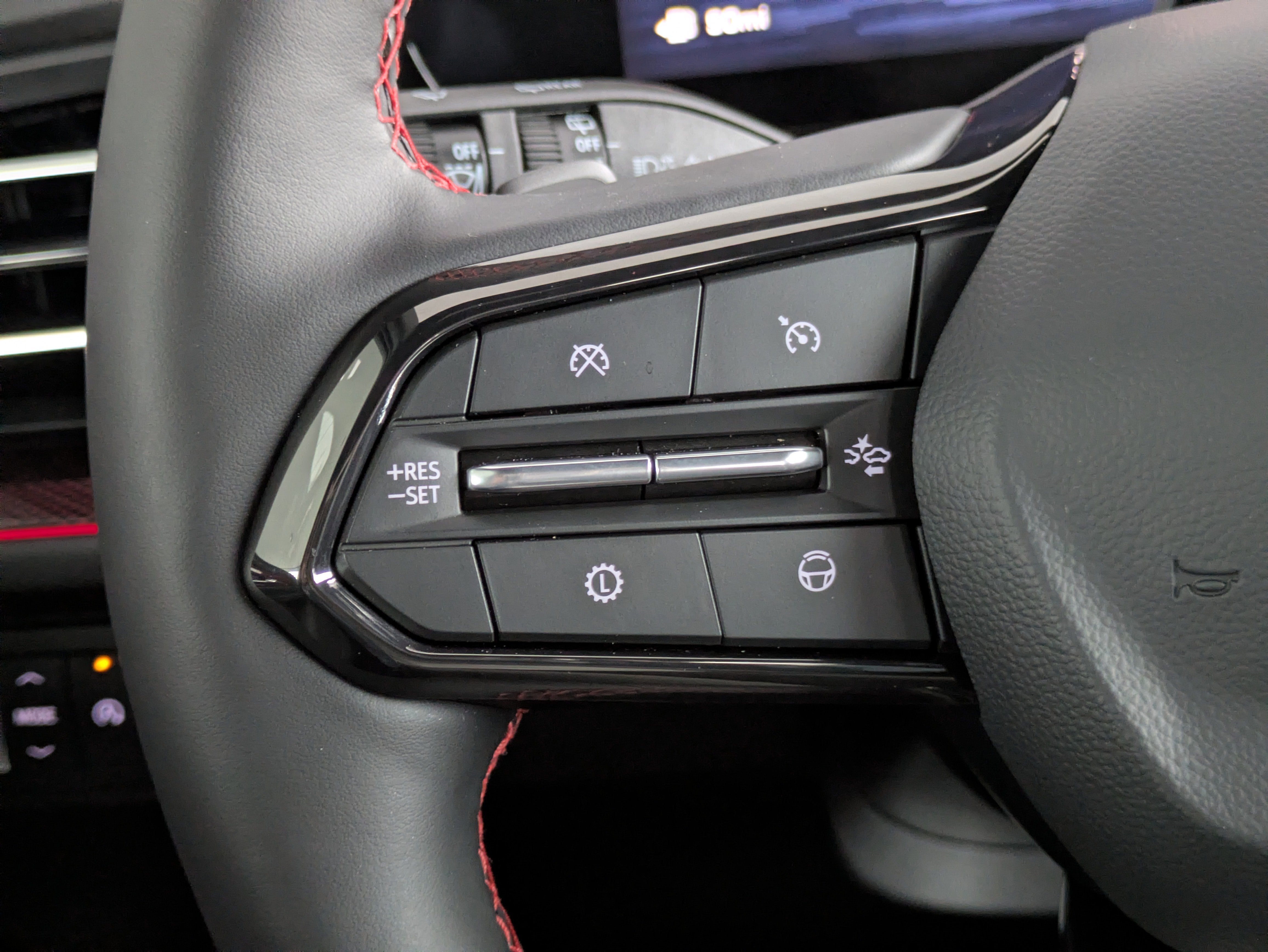 2026 Chevrolet Traverse FWD RS