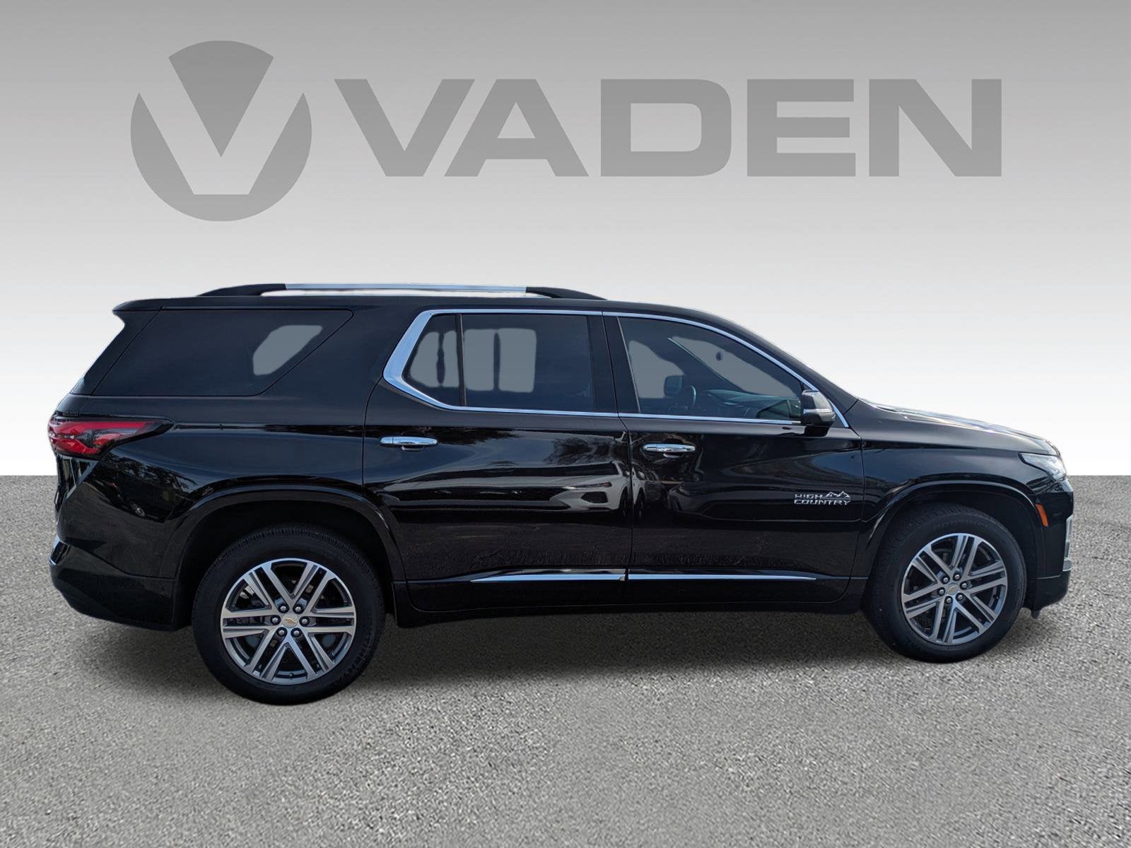 2023 Chevrolet Traverse High Country