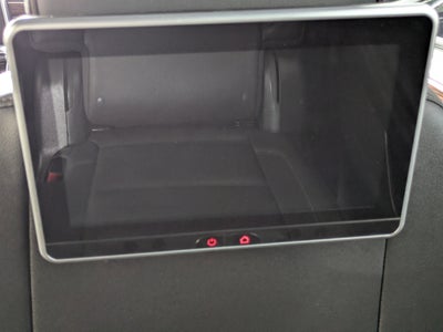 2022 Chevrolet Suburban High Country