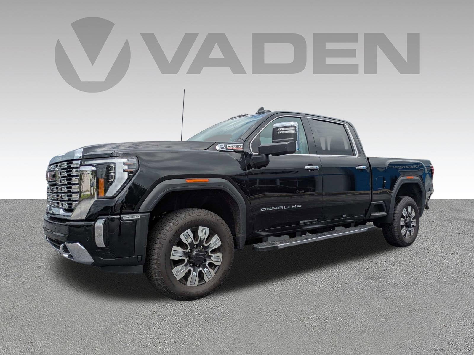 2025 GMC Sierra 2500HD Denali