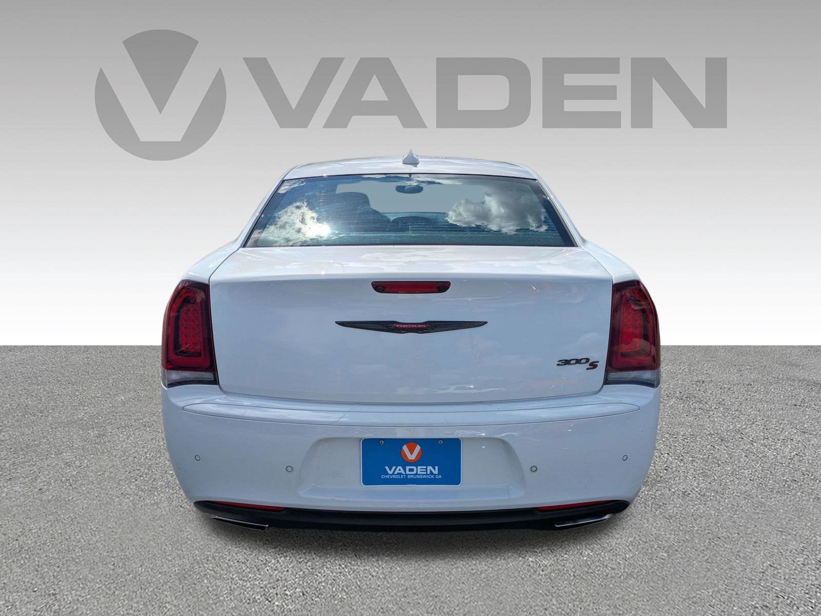 2023 Chrysler 300 300S