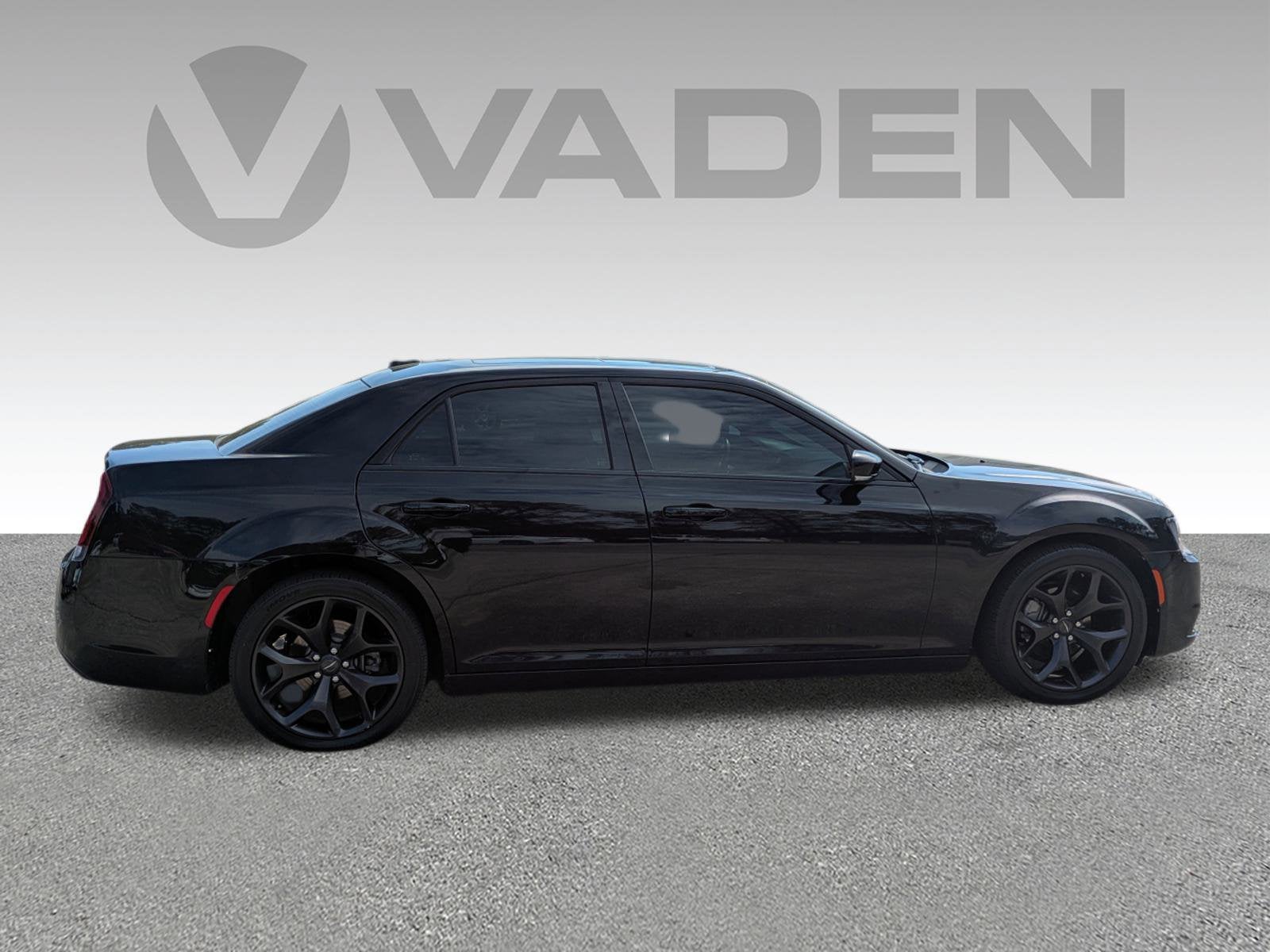 2021 Chrysler 300 300S