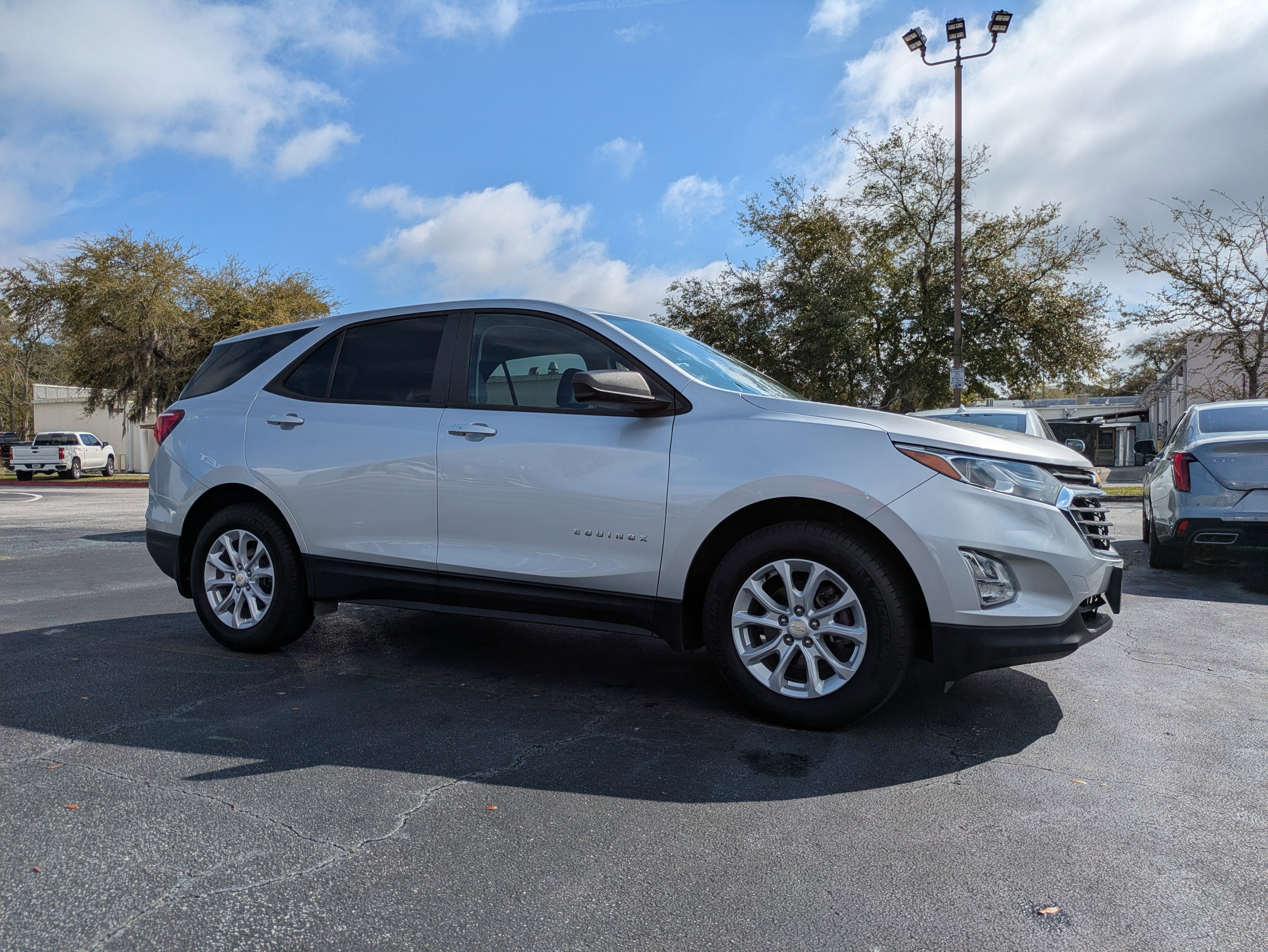 2020 Chevrolet Equinox LS