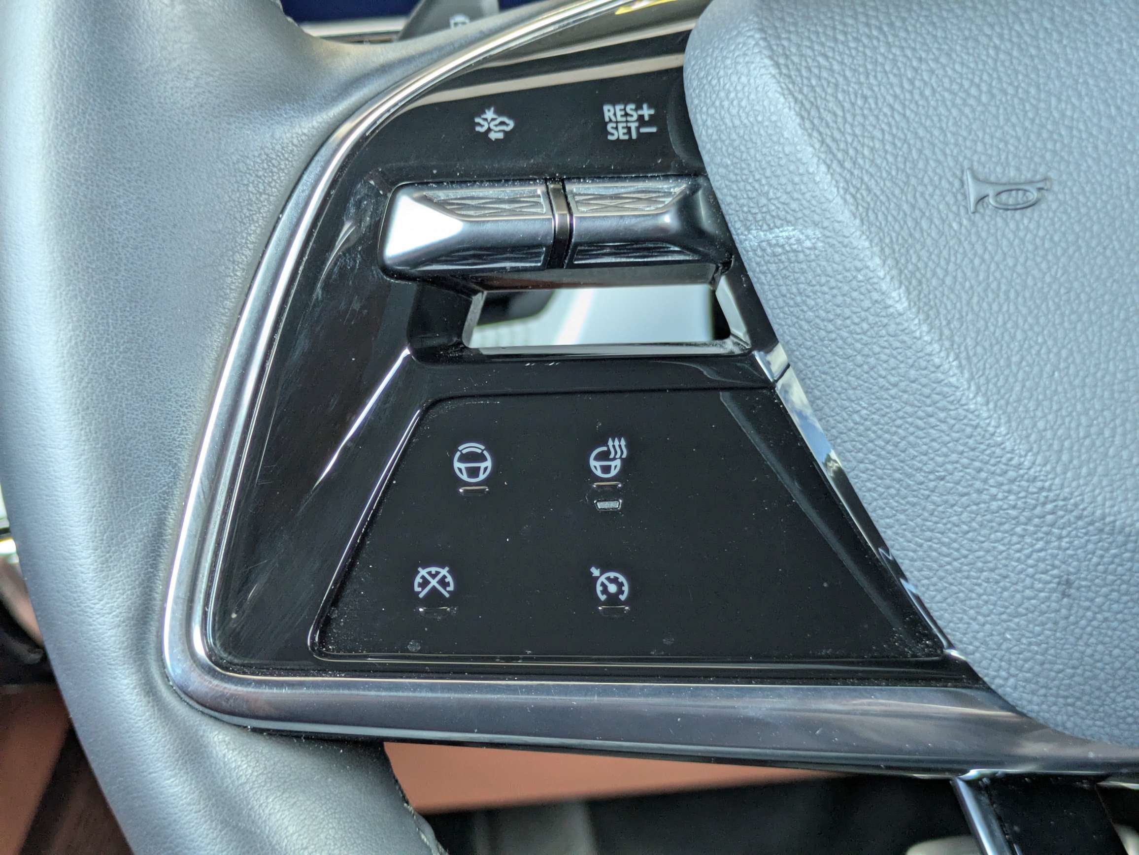2025 Cadillac OPTIQ Luxury