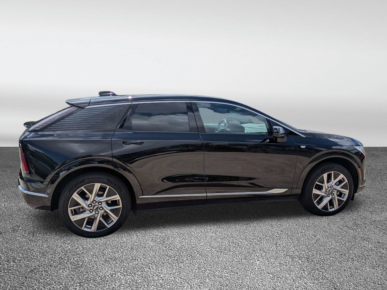 2025 Cadillac OPTIQ Luxury