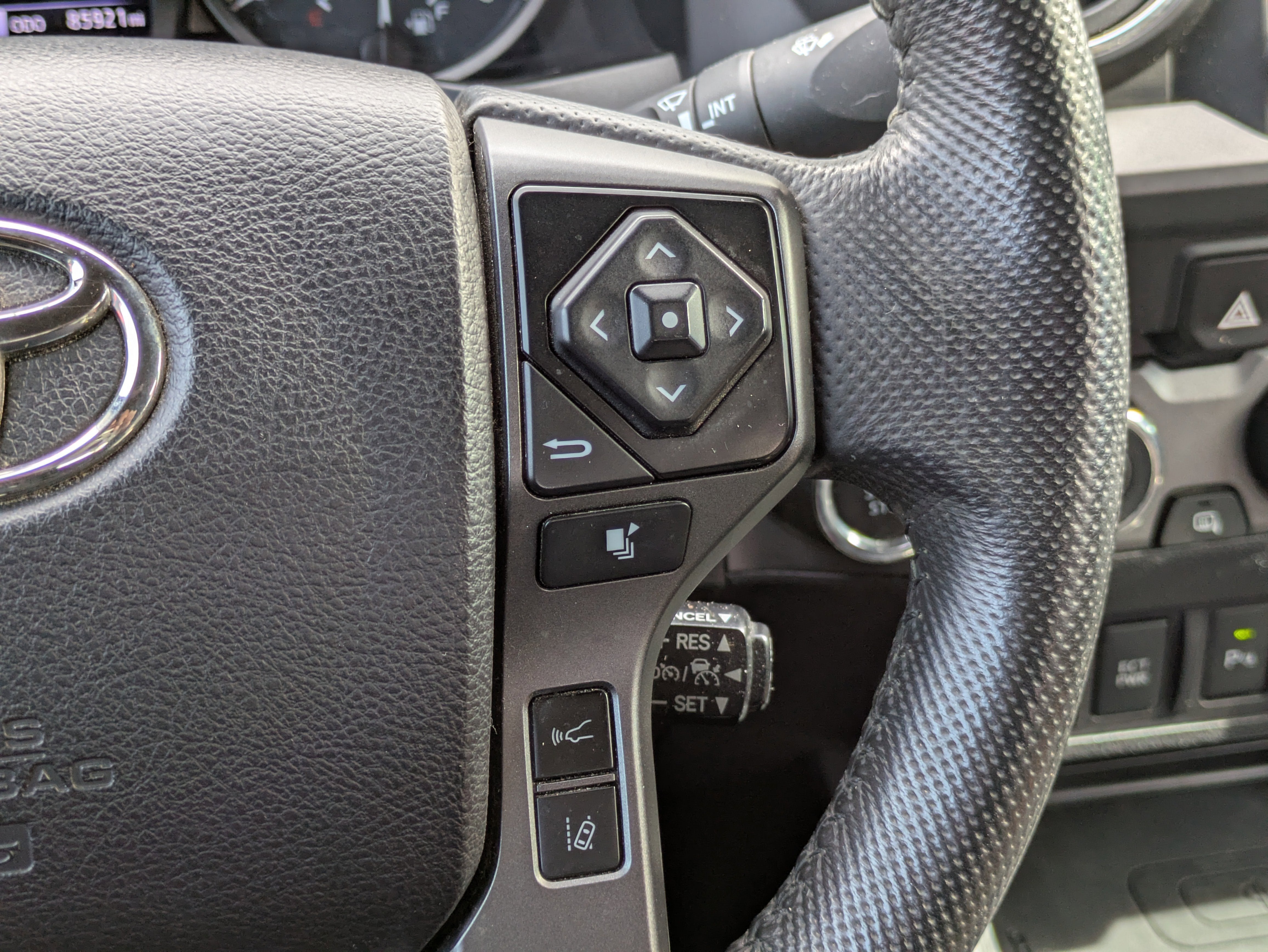 2021 Toyota Tacoma 4WD TRD Off-Road