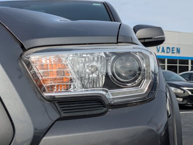 2021 Toyota Tacoma 4WD TRD Off-Road