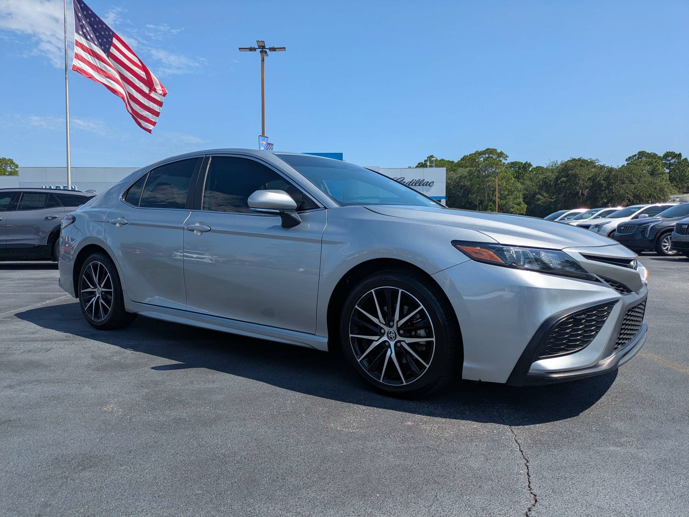 2024 Toyota Camry SE