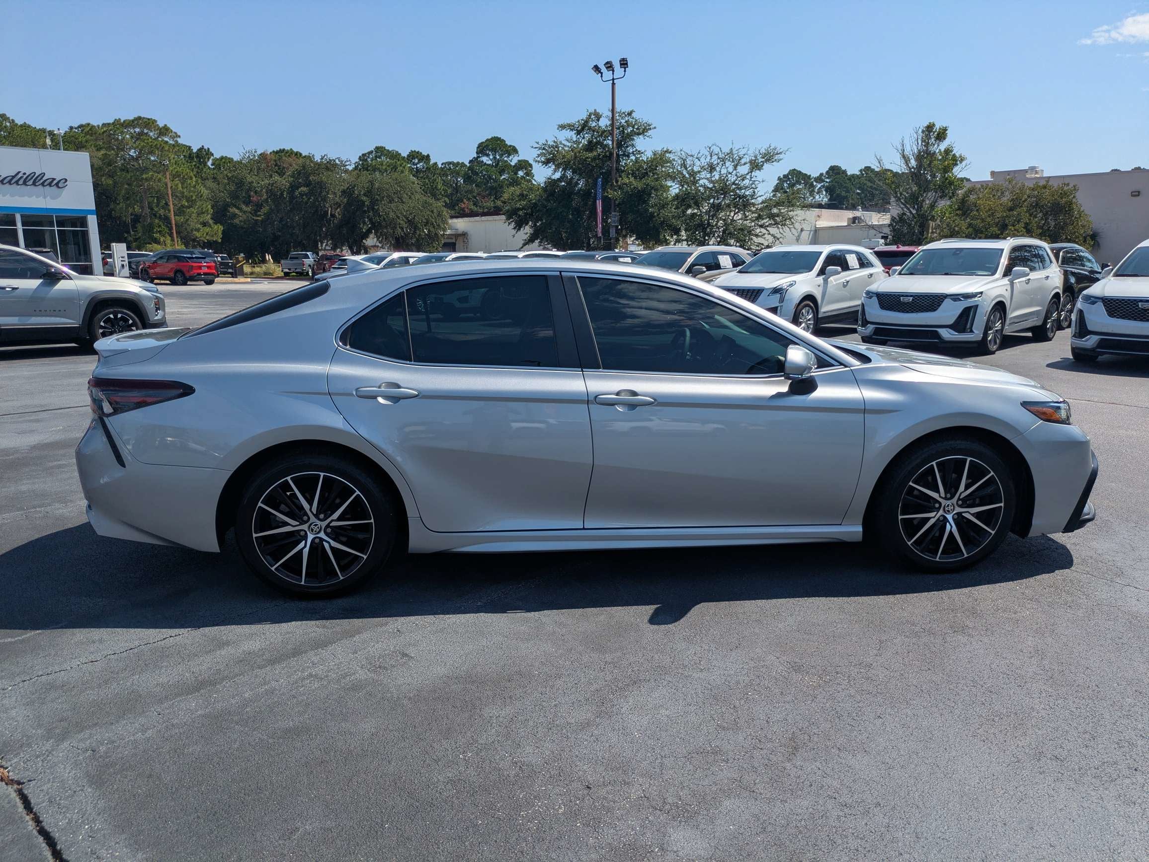 2024 Toyota Camry SE