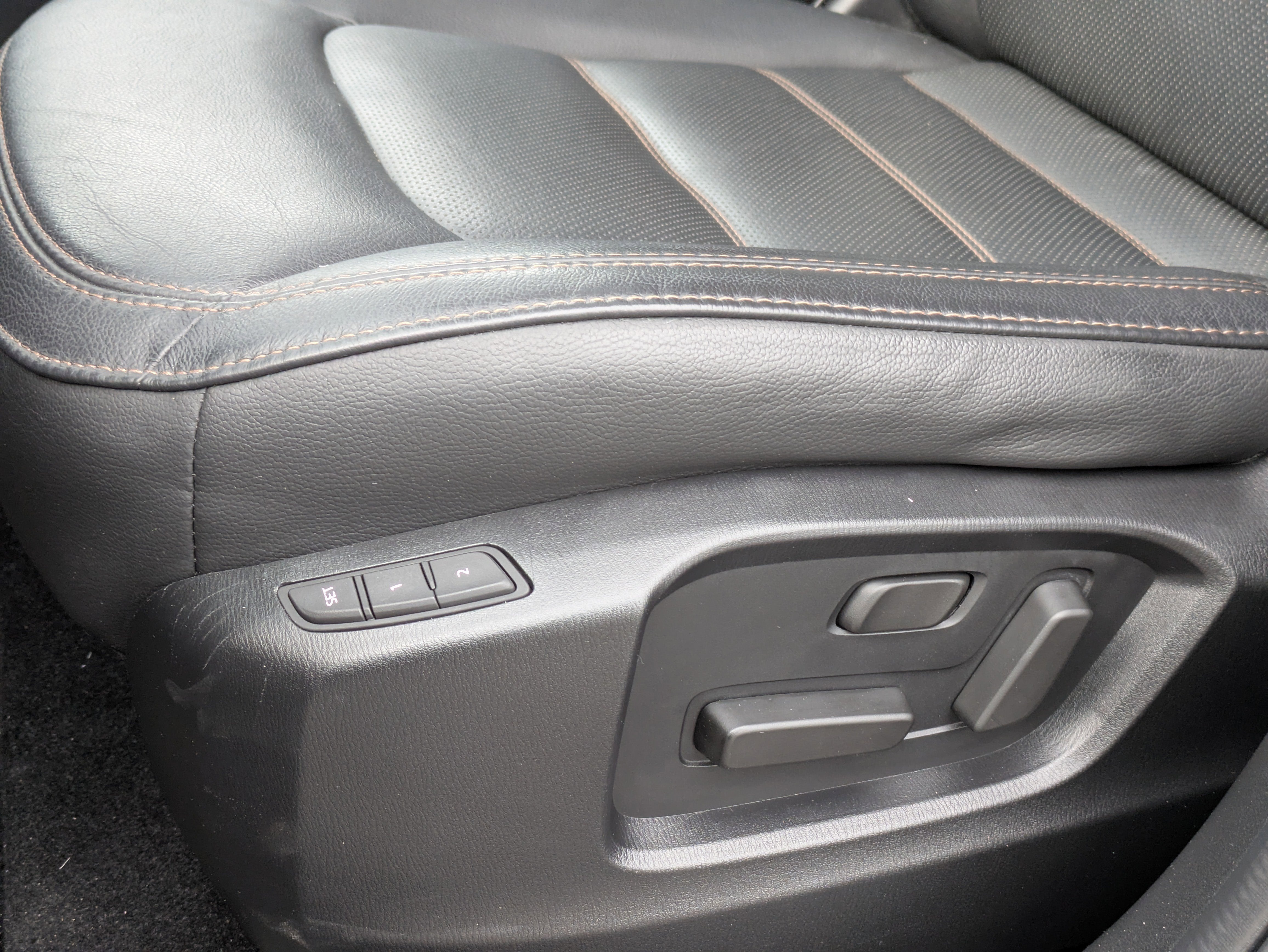 2022 Mazda Mazda CX-5 2.5 S Preferred Package