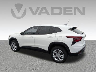 2025 Chevrolet Trax LS