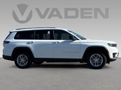 2023 Jeep Grand Cherokee L Laredo 4x2
