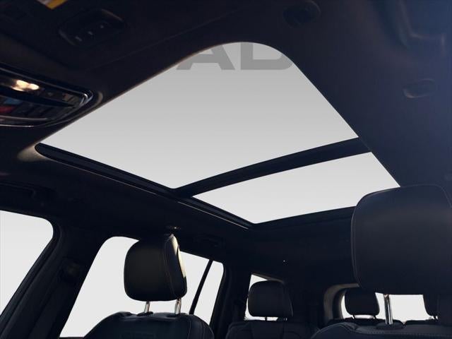 2022 Jeep Grand Cherokee L Overland 4x4