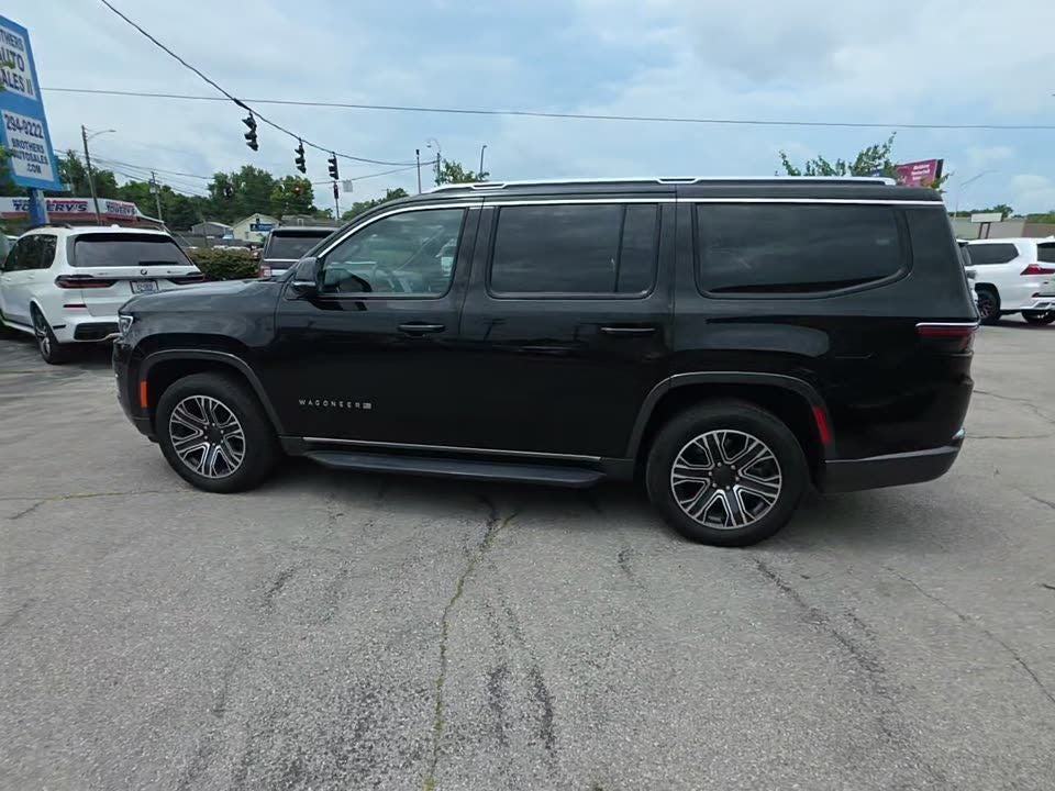 2022 Jeep Wagoneer Series III 4x4