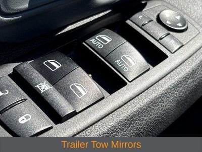2023 RAM 1500 Classic SLT Crew Cab 4x4 5'7' Box
