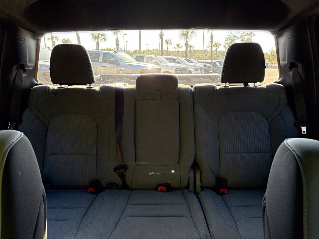 2023 RAM Ram 1500 Big Horn Crew Cab 4x4 5'7' Box