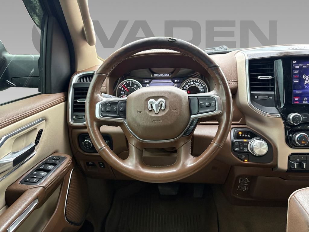 2019 RAM 1500 Laramie Crew Cab 4x4 5'7' Box