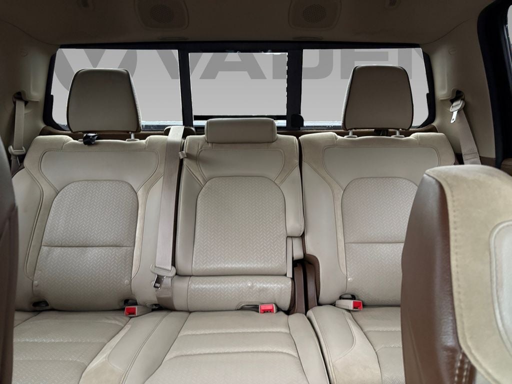 2019 RAM 1500 Laramie Crew Cab 4x4 5'7' Box