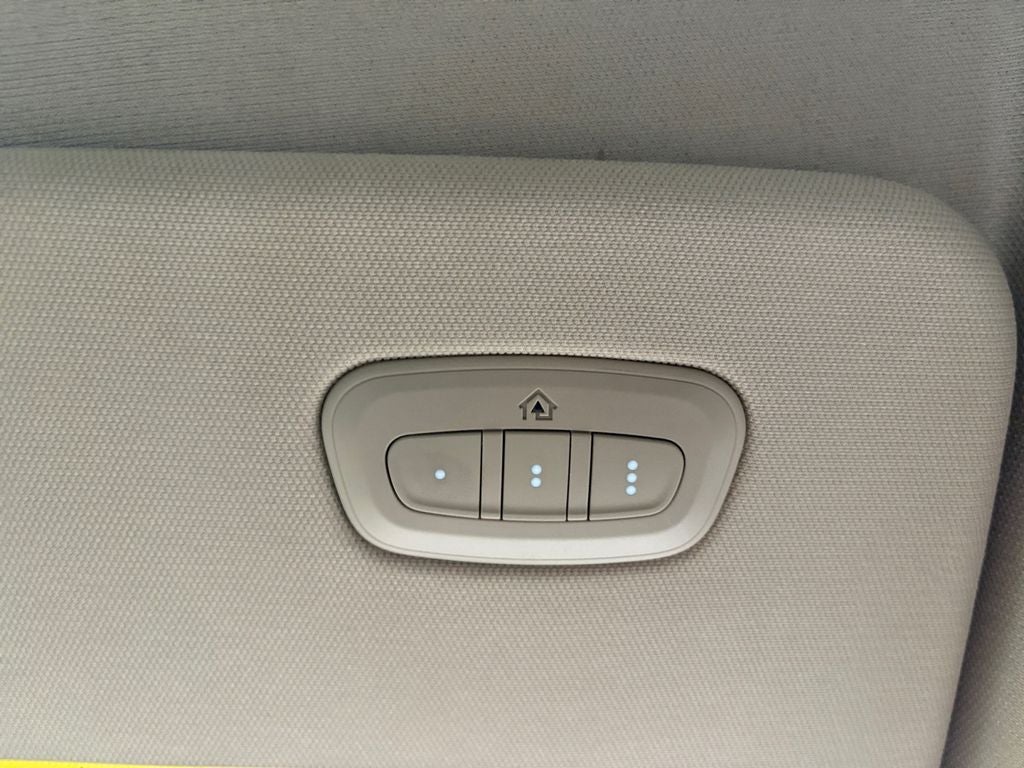 2019 RAM 1500 Laramie Crew Cab 4x4 5'7' Box