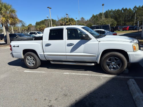 2005 Dodge Dakota Laramie