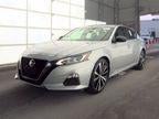 2022 Nissan Altima SR FWD
