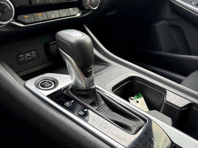 2022 Nissan Sentra SV Xtronic CVT