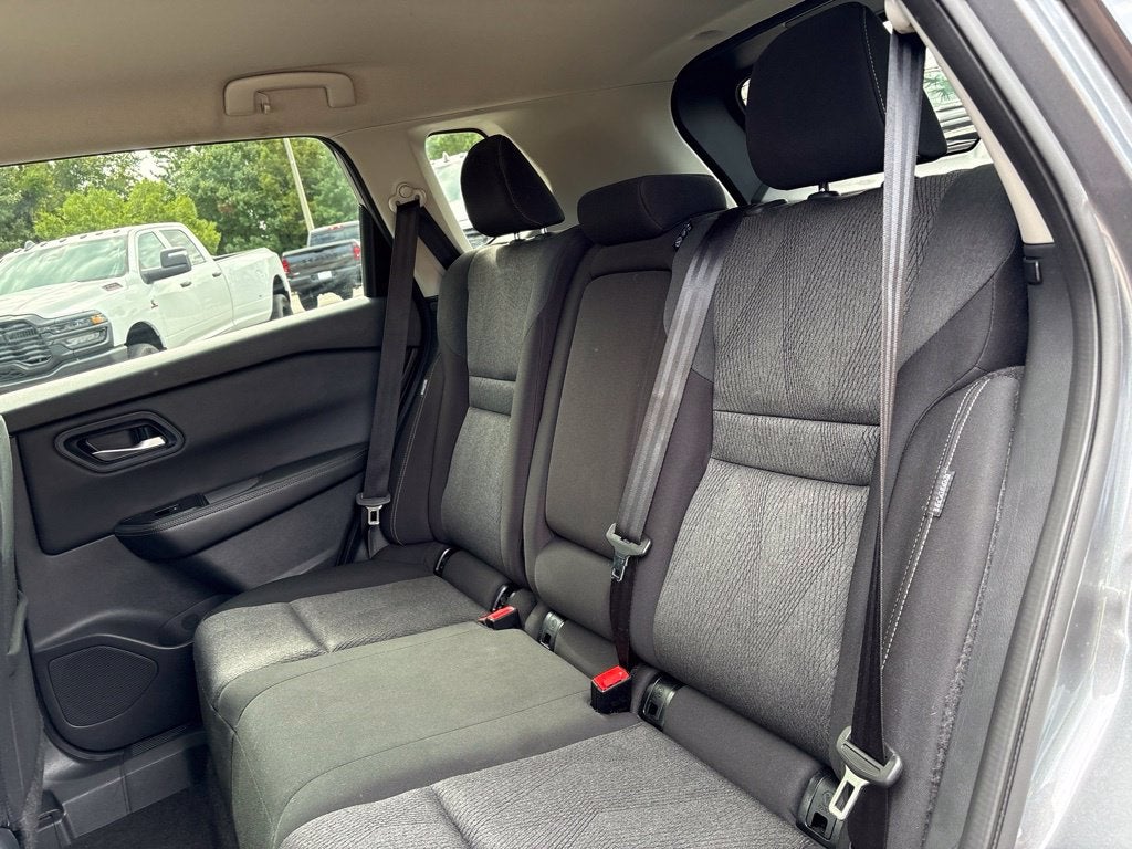 2024 Nissan Rogue SV FWD