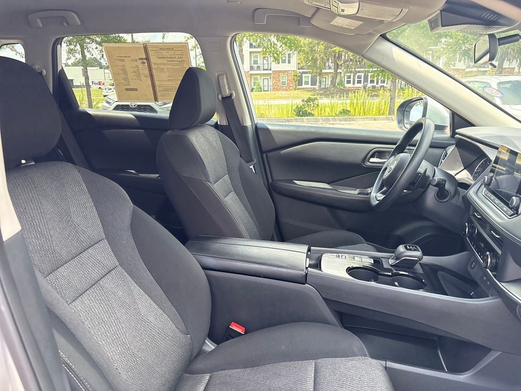 2024 Nissan Rogue SV FWD