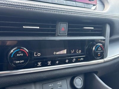 2024 Nissan Rogue SV FWD