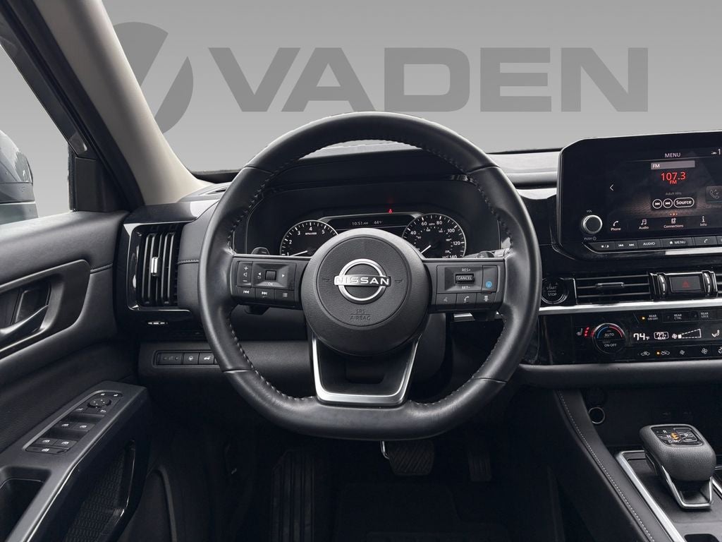 2025 Nissan Pathfinder SV FWD