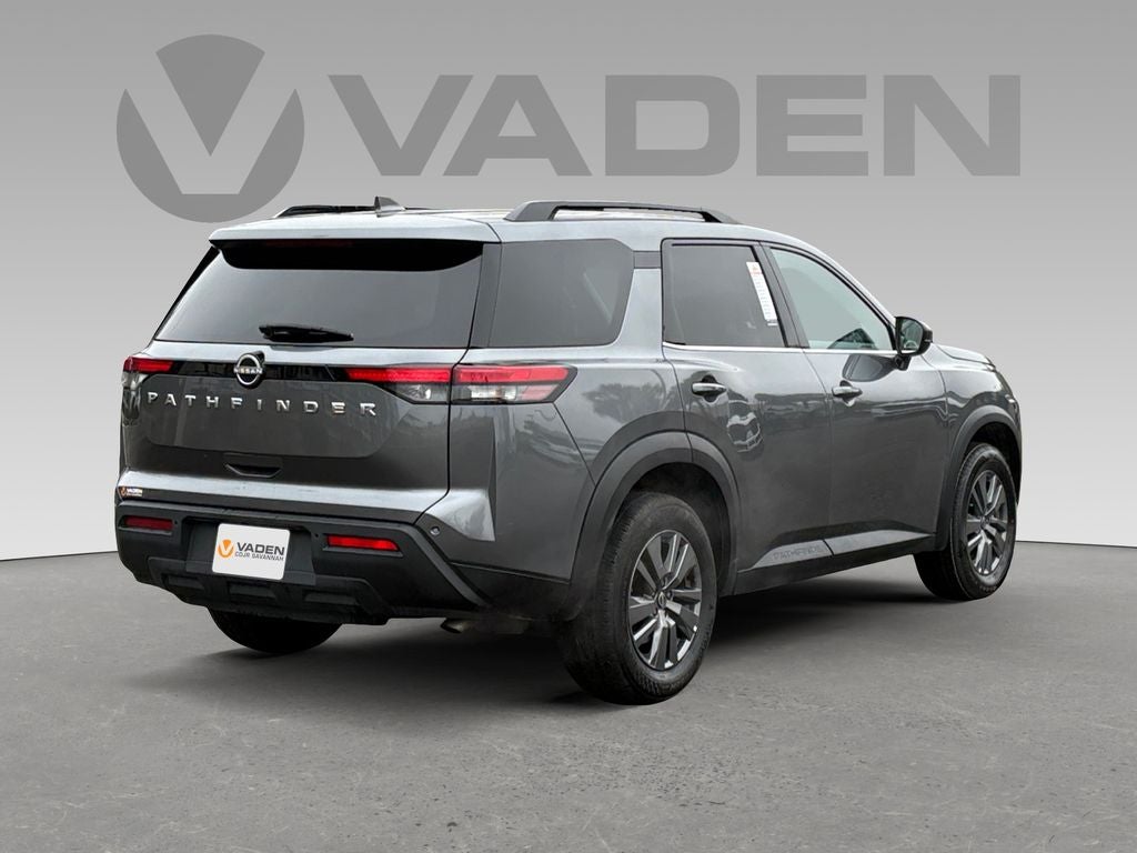 2025 Nissan Pathfinder SV FWD